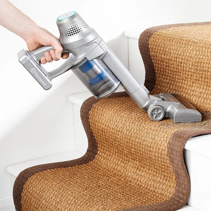 3 in 1 Reinigung Vacmaster Orson Lite auf UK-Treppen