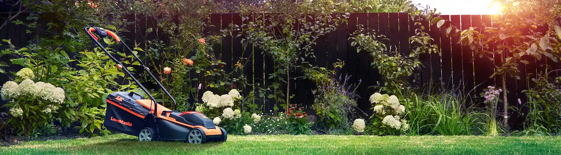 Rasaerba a batteria LawnMaster