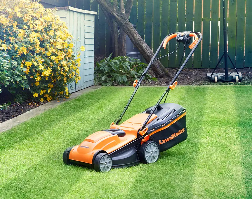 Rasaerba elettrico LawnMaster da 34 cm con 2 anni di garanzia