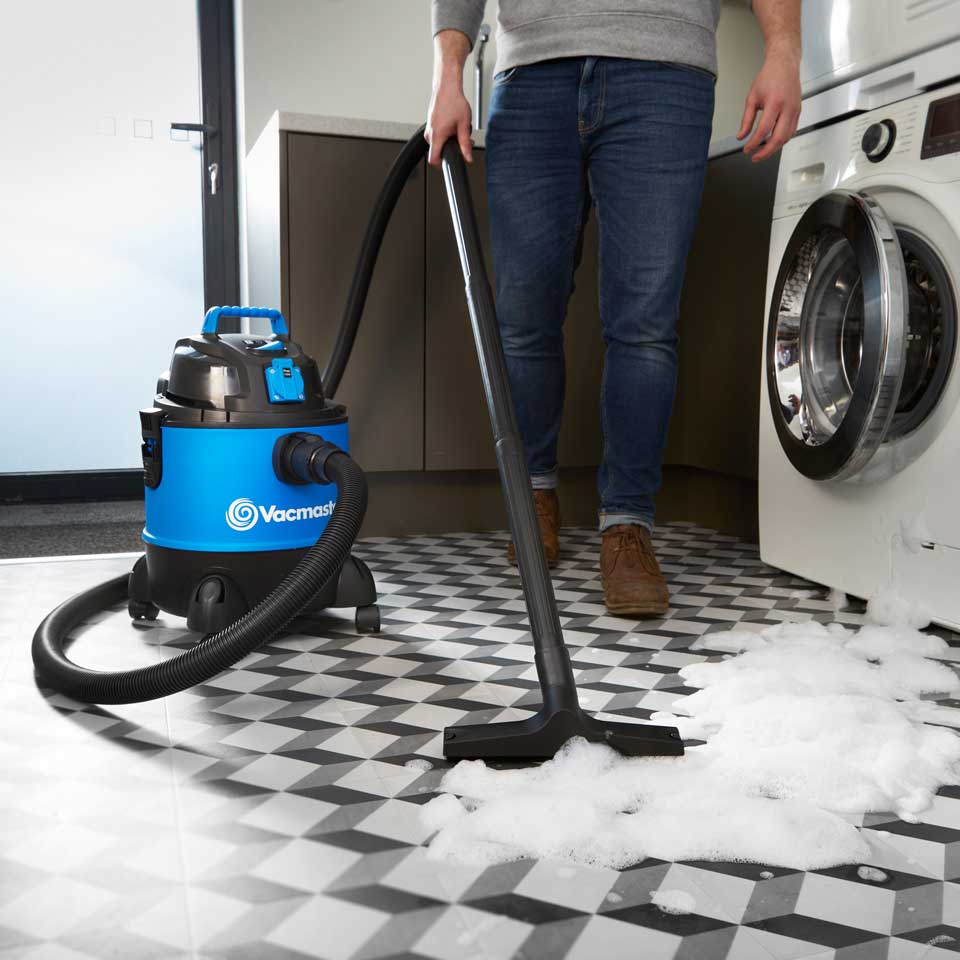 Vacmaster Aspiratore a umido e a secco inondato Multi 20 VQ1220PFC