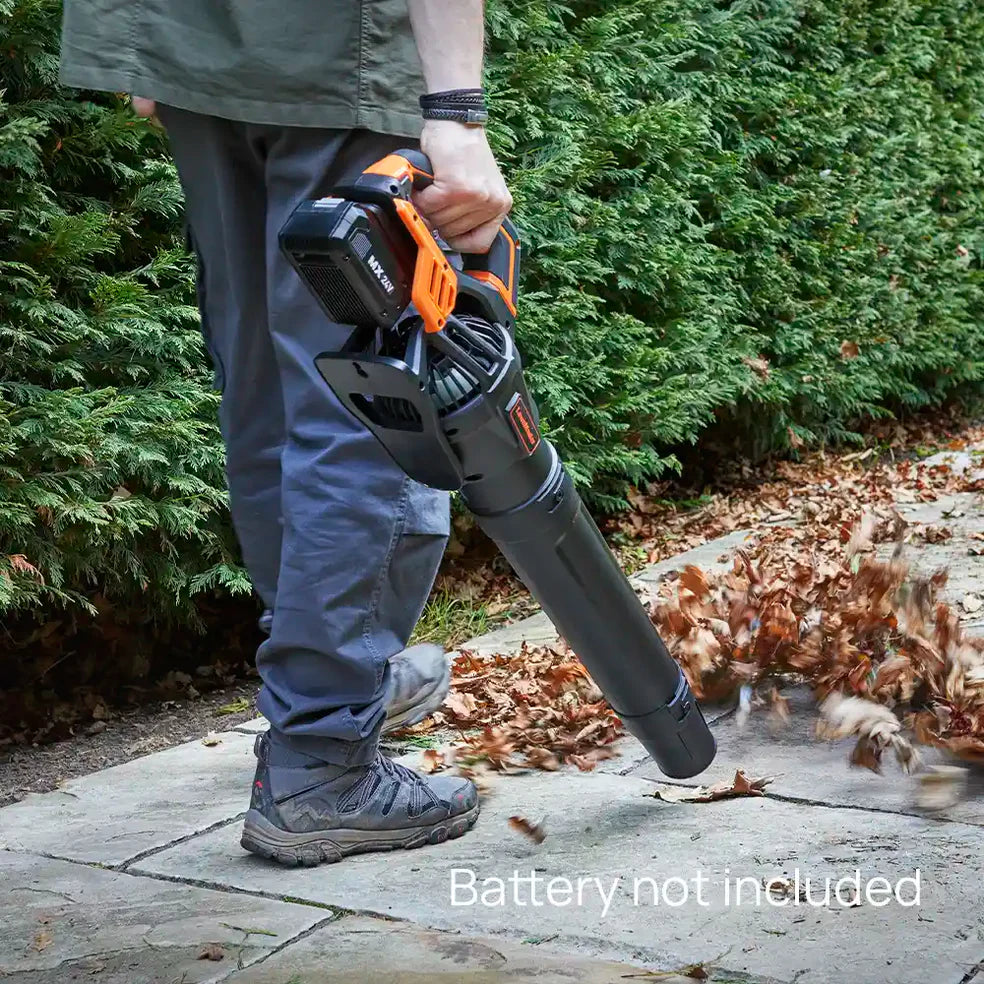 Soplador de hojas inalámbrico LawnMaster 24 V de Axial | Batería no incluida