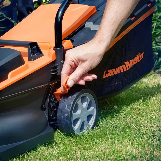 LawnMaster 32cm Cordless Mower Height Adjustment