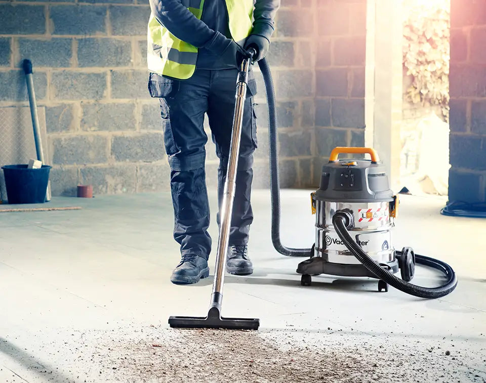 Industriestaubsauger Vacmaster Direkt von Cleva Reinigung der Baustelle