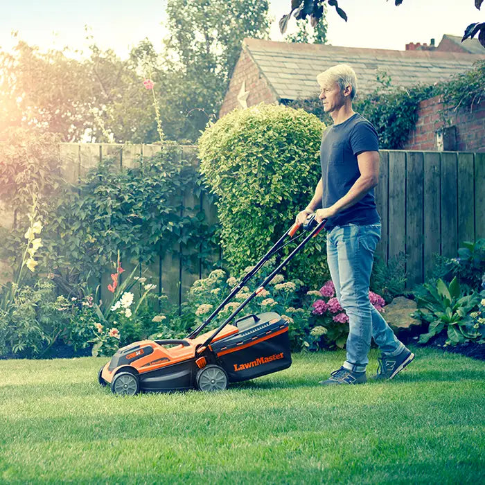 LawnMaster MX 24V 34cm Schnurloser Rasenmäher