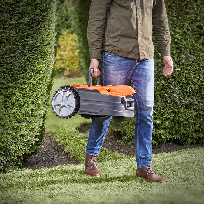 LawnMaster Mähroboter OcuMow 18 Drop and Mow