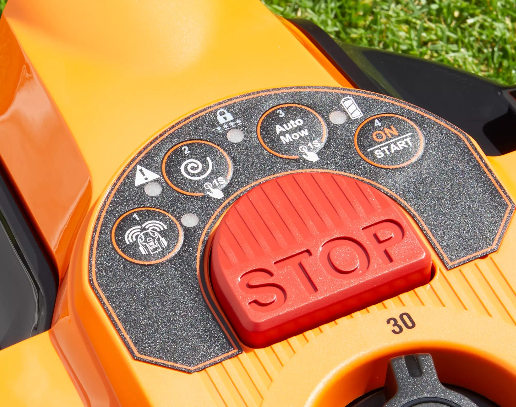 LawnMaster VBRM16 Plus OcuMow-Tastatur