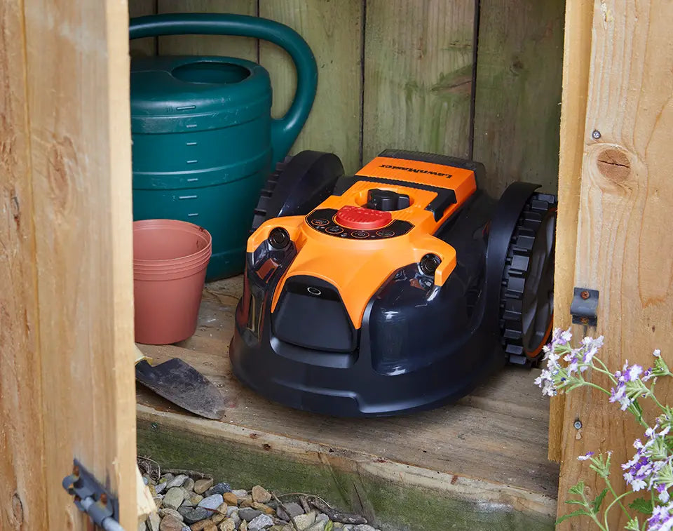 LawnMaster Compact OcuMow Roboter-Rasenmäher