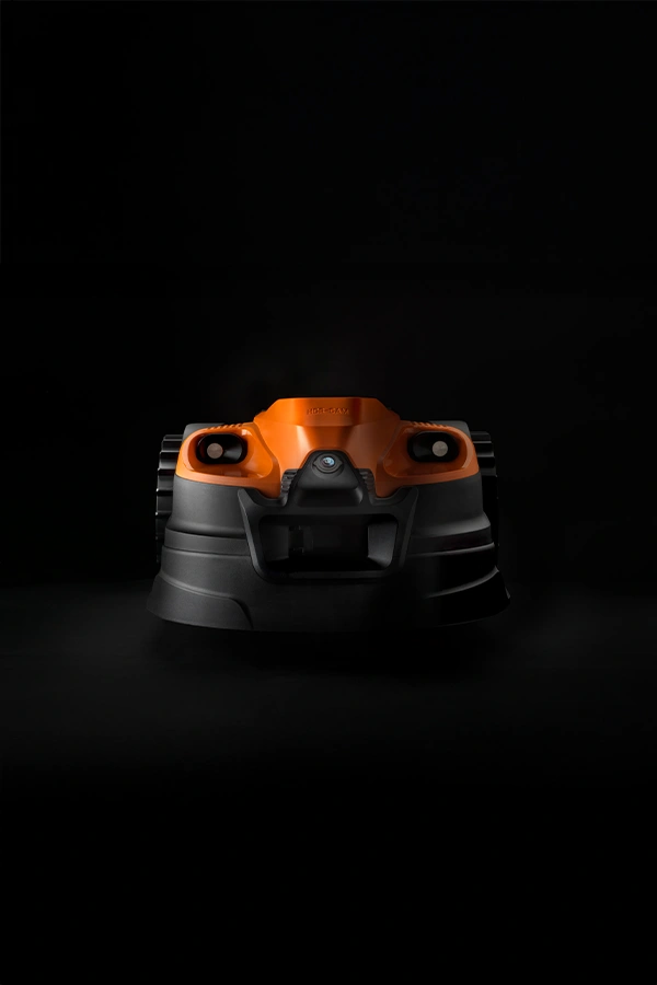 LawnMaster OcuMow 18 robot lawnmower mobile