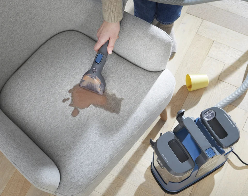 SCC1201H 03 Vacmaster Nettoyage thermique des taches sur les canapés