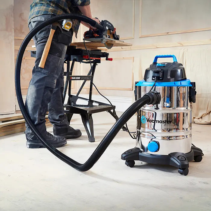 Vacmaster Power30  Power Take Off connected to a Saw