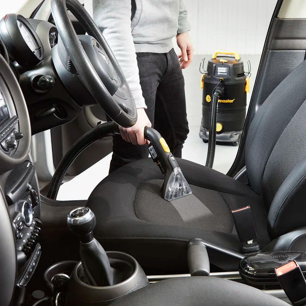 Vacmaster Wet Dry Vacuum Carpet Washer in valeting car interior VK1323PWR 03