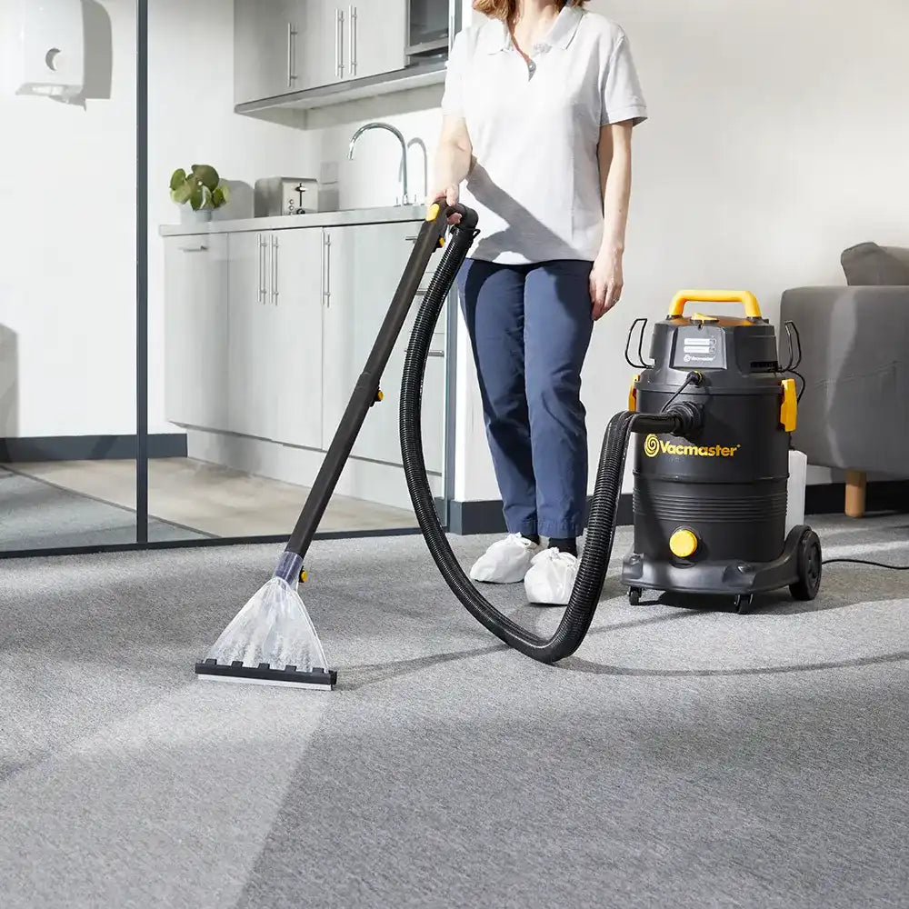 Vacmaster Wet Dry Vacuum Carpet Washer in Washing Carpet Professionally VK1330PWR 03