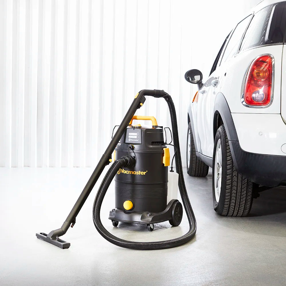 Vacmaster Wet Dry Vacuum Carpet Washer in garage VK1330PWR 03