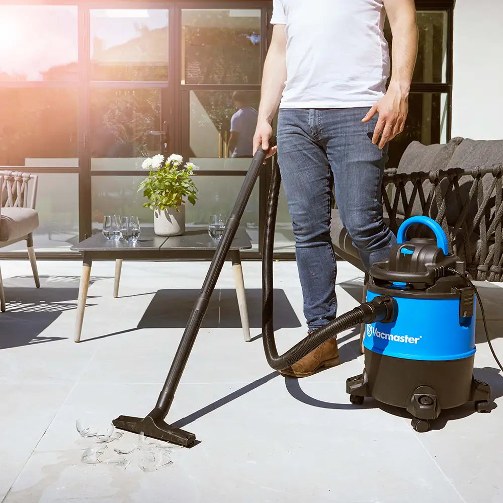 Vacmaster 2-in-1 Wet Dry Vacuum blower cleaning spilled drink VBVB1223PF