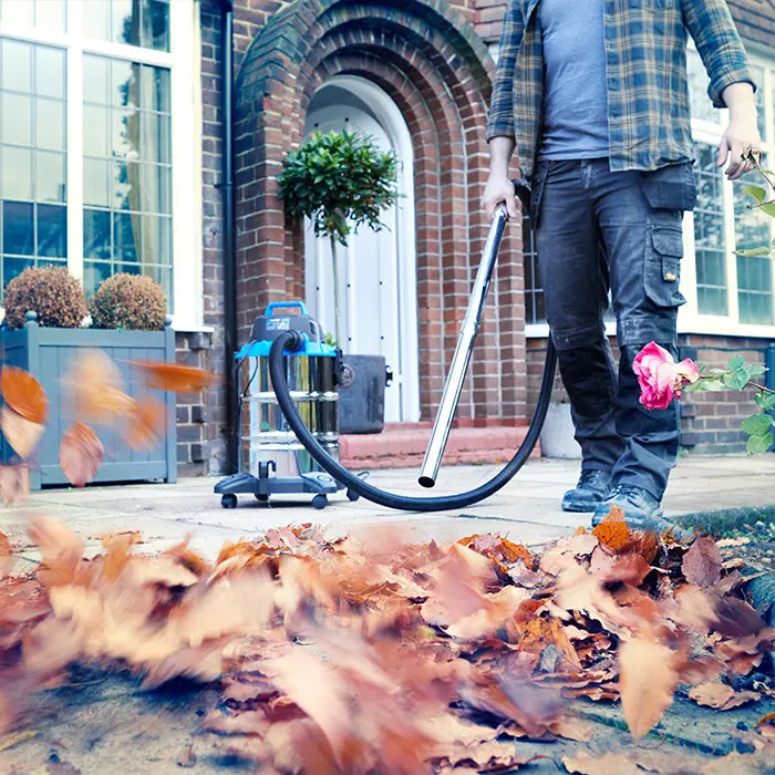 Power 30 using the Blower Function to Blow Leaves